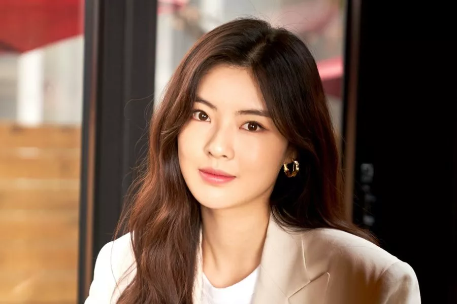 A small cameo will be made by Lee Sun Bin in «The Heavenly Idol»